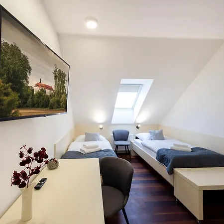 Chmelnice بيت ضيافة