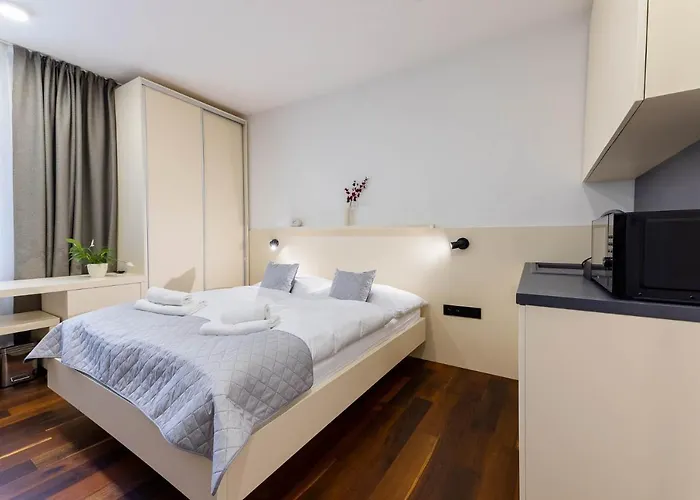 Chmelnice 3* Napajedla